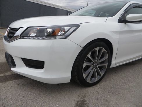 Used 2015 Honda Accord Sport image 32