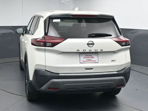 Used 2021 Nissan Rogue SV image 6