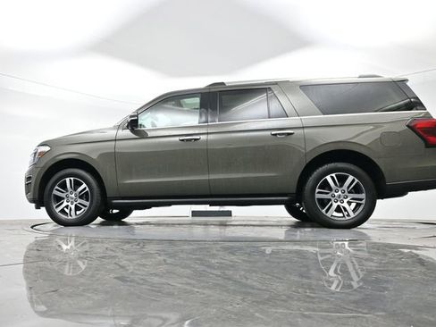 Used 2024 Ford Expedition Max Limited image 35