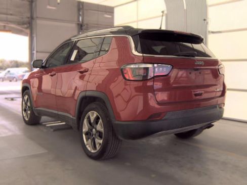 Used 2019 Jeep Compass Limited FWD image 5