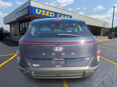 Used 2024 Hyundai Kona SE AWD/4WD image 6