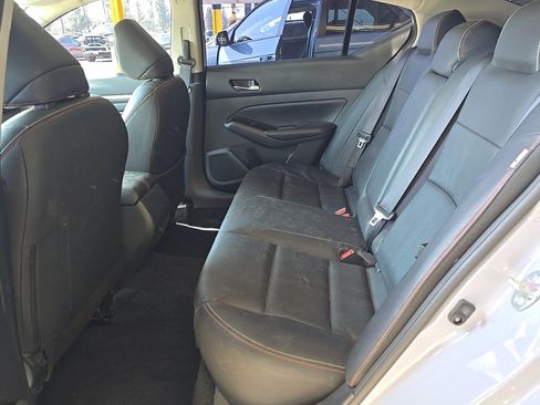Used 2025 Nissan Altima 2.5 SR w/ SR Premium Package FWD image 14