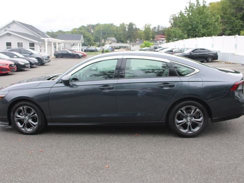 Used 2023 Honda Accord EX image 5
