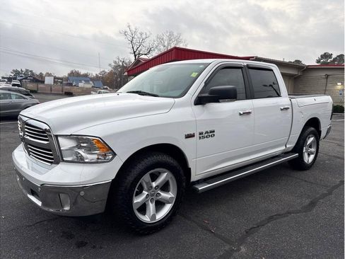 Used 2018 RAM 1500 Big Horn image 3
