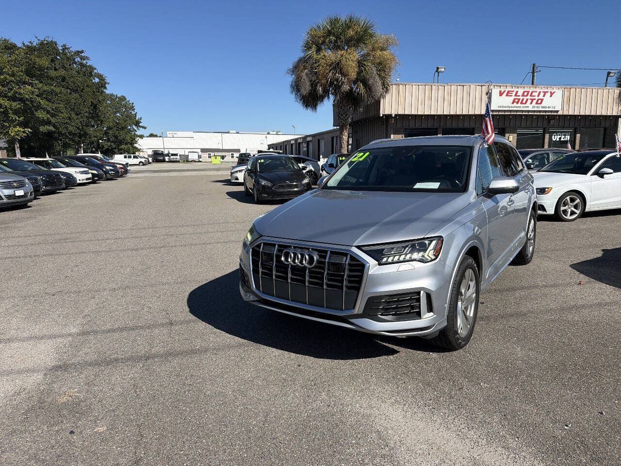 Used 2021 Audi Q7 2.0T Premium Plus w/ Executive Package AWD/4WD image 2