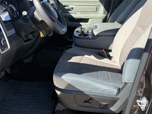 Used 2017 RAM 1500 Lone Star image 12