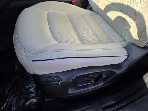 Certified 2025 MAZDA CX-5 AWD 2.5 S w/ Preferred Package image 14