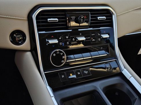 New 2026 Nissan Armada Platinum w/ Convenience Package image 21