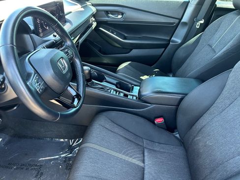 Used 2024 Honda Accord Sport image 19