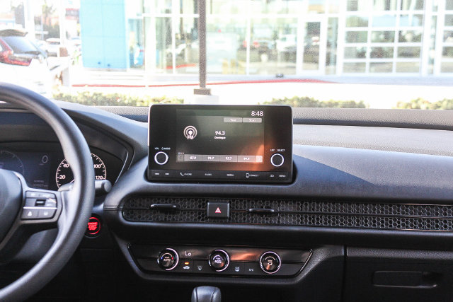 Used 2024 Honda HR-V LX image 17