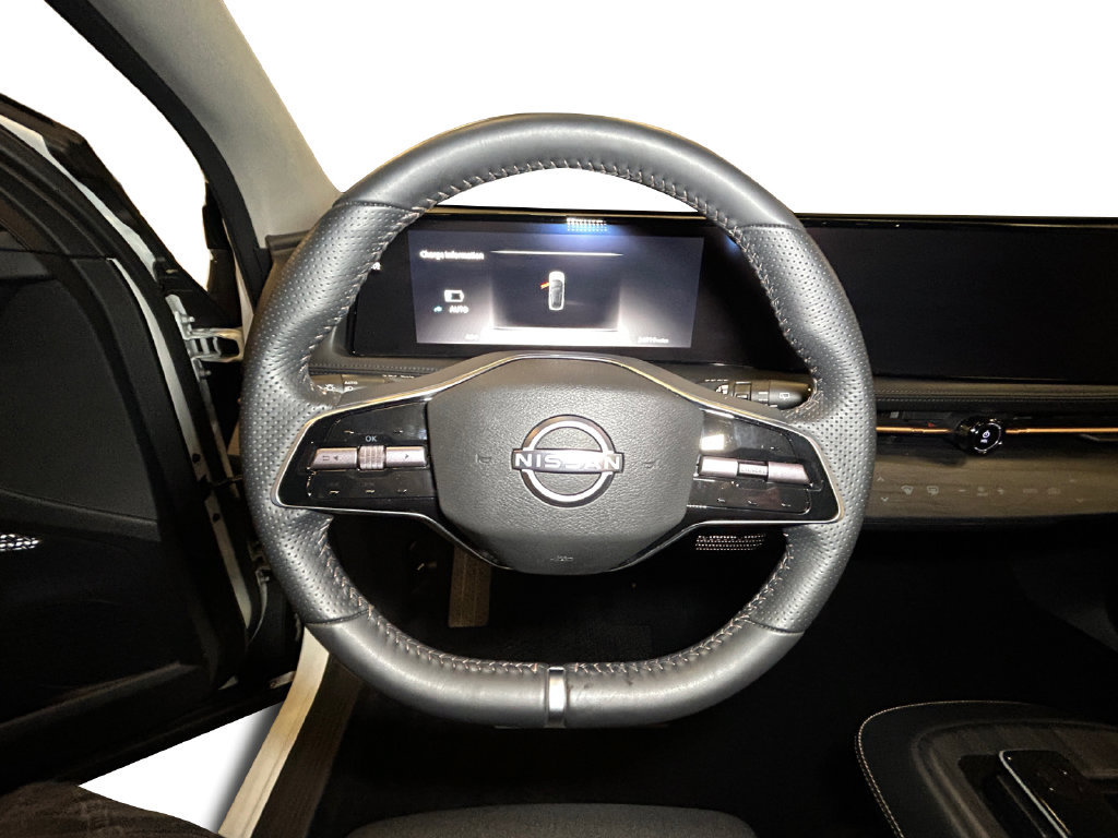 Used 2023 Nissan Ariya FWD image 12