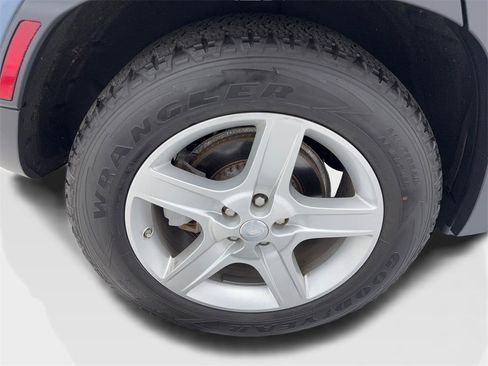 Used 2020 Land Rover Defender 110 SE image 84