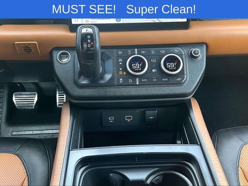 Used 2023 Land Rover Defender 110 X image 40