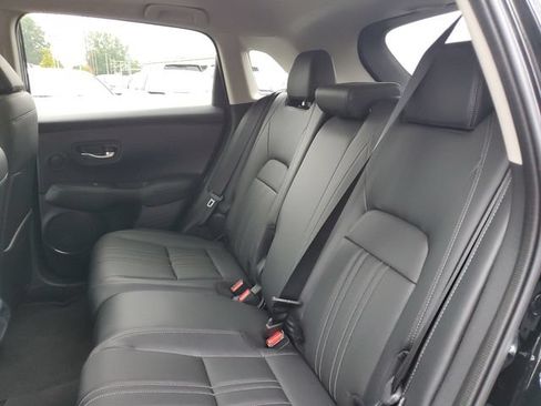 Used 2024 Honda HR-V EX-L image 8