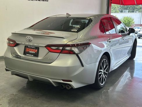 Certified 2023 Toyota Camry SE FWD image 3