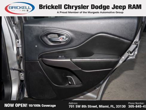 Used 2019 Jeep Cherokee Limited w/ Luxury Group image 14