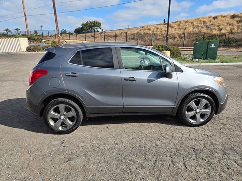 Used 2013 Buick Encore FWD image 18
