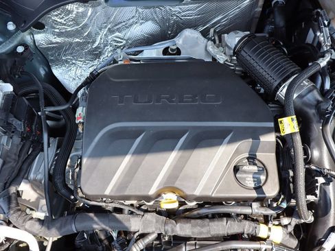 New 2026 Chevrolet Trax LT w/ LT Convenience Package FWD image 26