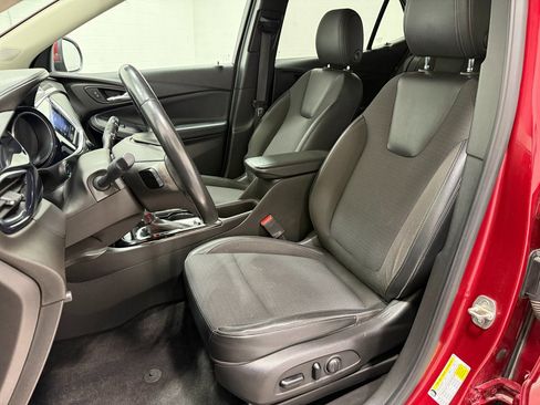 Used 2021 Buick Encore GX Select image 10