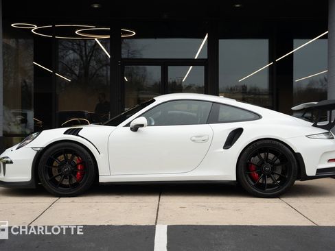 Used 2016 Porsche 911 GT3 RS image 8