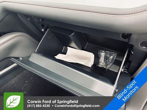 New 2026 Ford Explorer Active image 12