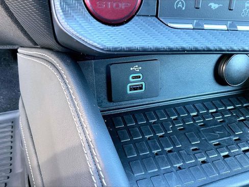 Used 2024 Ford Mustang Premium image 17