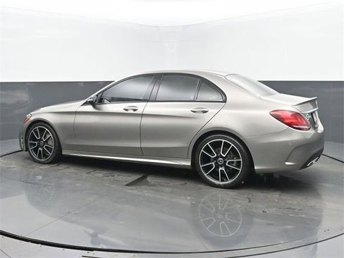 Used 2020 Mercedes-Benz C 300 Sedan image 3