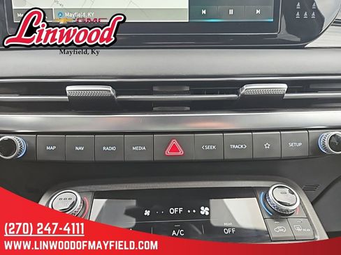 Used 2025 Hyundai Palisade Calligraphy image 24