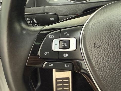 Used 2019 Volkswagen Golf Alltrack SE AWD/4WD image 14