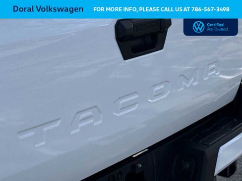 Used 2024 Toyota Tacoma SR5 AWD/4WD image 10
