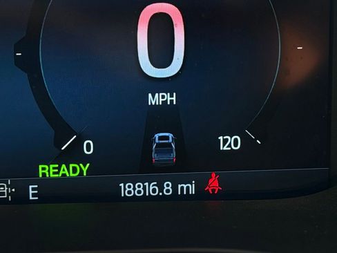 Used 2025 Ford F150 XLT w/ Equipment Group 301A Standard AWD/4WD image 16