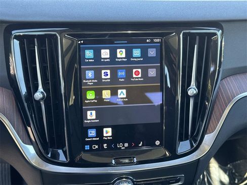 Used 2024 Volvo S60 B5 Plus image 14