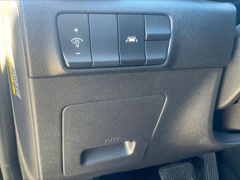 Used 2020 Kia Sportage LX image 33