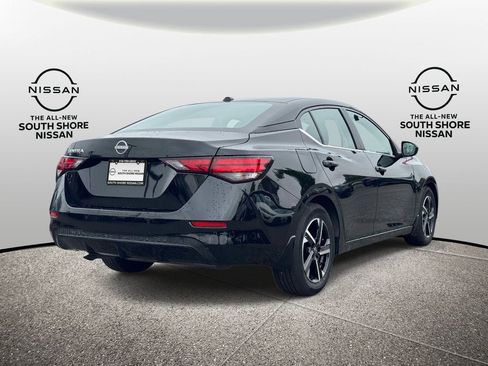 Used 2025 Nissan Sentra SV w/ All-Weather Package FWD image 5