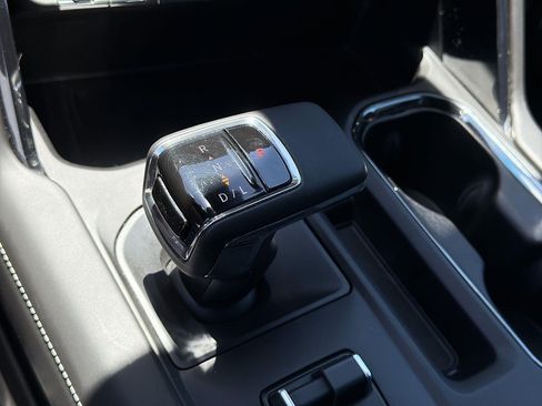 Used 2023 GMC Sierra 1500 AT4X w/ AT4X AEV Edition AWD/4WD image 15