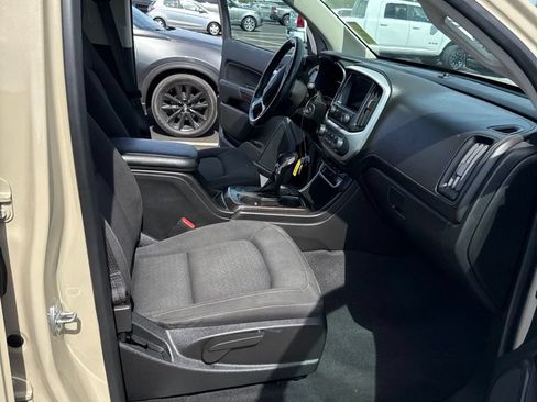 Used 2022 GMC Canyon Elevation w/ Trailering Package AWD/4WD image 8