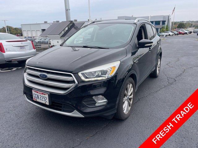 Used 2017 Ford Escape Titanium FWD image 1