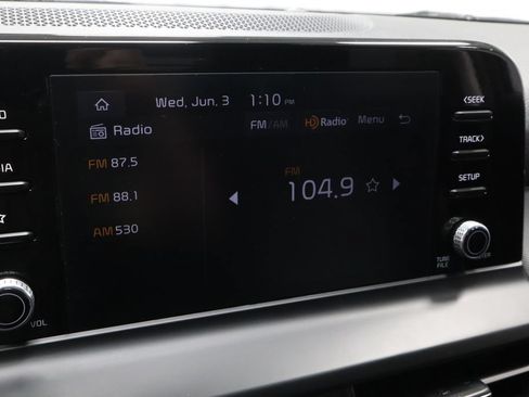 Used 2024 Kia Seltos LX AWD/4WD image 24