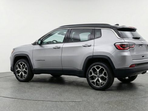 Used 2025 Jeep Compass Limited AWD/4WD image 6