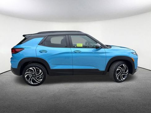 Used 2025 Chevrolet TrailBlazer RS w/ Convenience Package AWD/4WD image 15