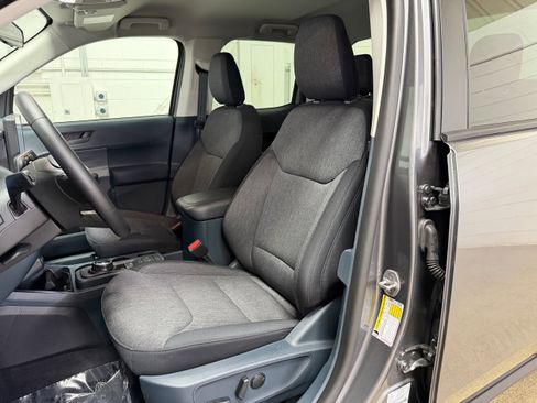 Used 2025 Ford Maverick XLT w/ XLT Luxury Package AWD/4WD image 9