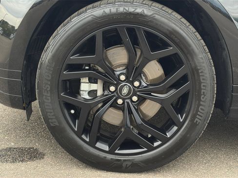 Used 2020 Land Rover Range Rover Evoque R-Dynamic S AWD/4WD image 12