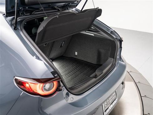 New 2025 MAZDA MAZDA3 2.5 S Hatchback w/ Premium Pkg image 24