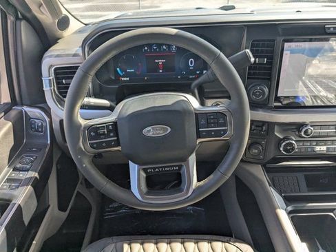 New 2026 Ford F450 4x4 Crew Cab Super Duty image 17