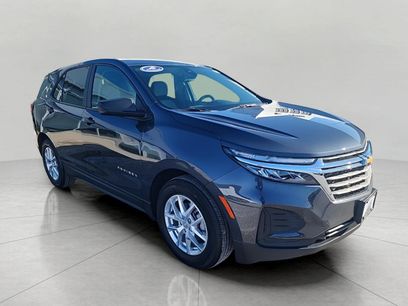 Used 2022 Chevrolet Equinox LS w/ LS Convenience Package