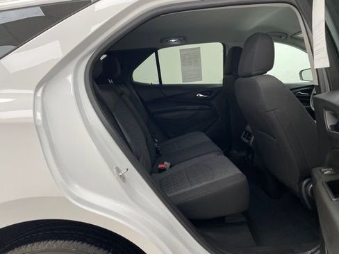 Used 2022 Chevrolet Equinox LT image 15