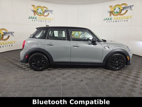 Used 2023 MINI Cooper 4-Door Hardtop FWD image 10