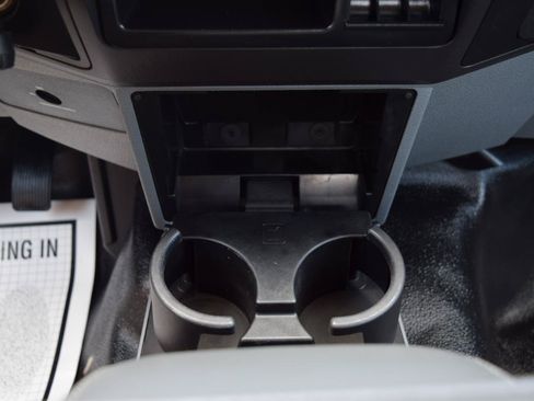 Used 2015 Ford F250 XL RWD image 18