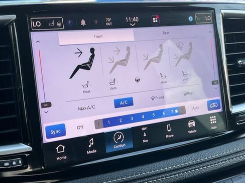 Used 2024 Chrysler Pacifica Limited w/ Uconnect Theater Family Group AWD/4WD image 30