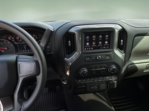 Used 2025 Chevrolet Silverado 2500 Custom w/ Custom Value Package AWD/4WD image 14